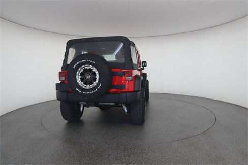 Used 2015 Jeep Wrangler Unlimited Sport image 16