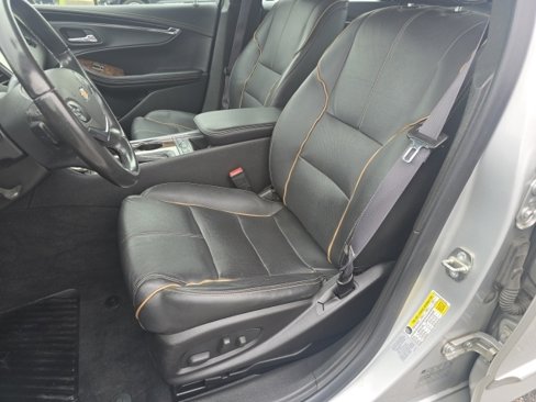Used 2015 Chevrolet Impala LTZ image 15