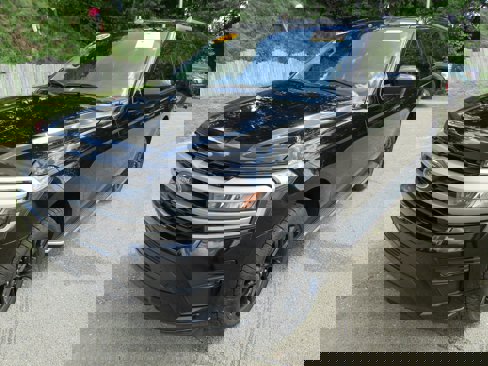 Certified 2022 Ford Expedition XLT image 8