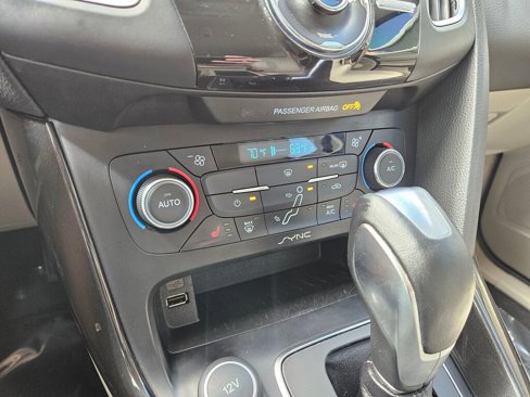 Used 2015 Ford Focus Electric Hatchback w/ Exterior Protection Package image 6