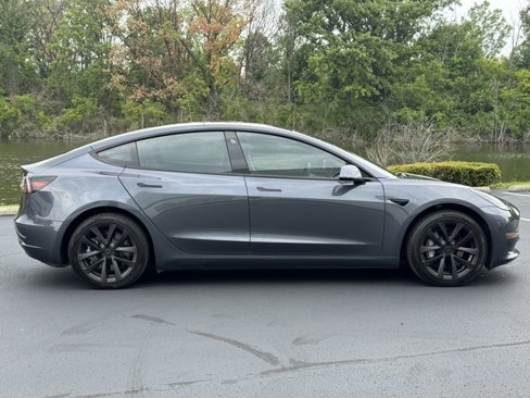 Used 2021 Tesla Model 3 Standard Range Plus image 5