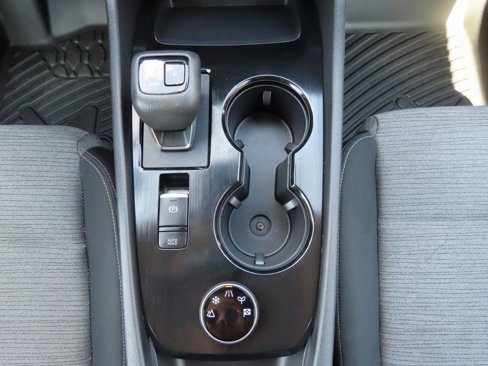 Used 2023 Nissan Rogue SV image 10