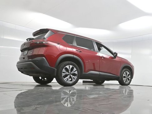 Used 2022 Nissan Rogue SV image 57