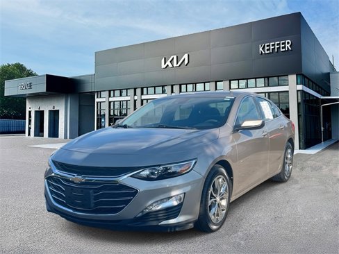 Used 2023 Chevrolet Malibu LT image 4