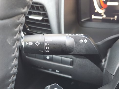 Used 2024 Nissan Rogue SL w/ SL Premium Package image 27
