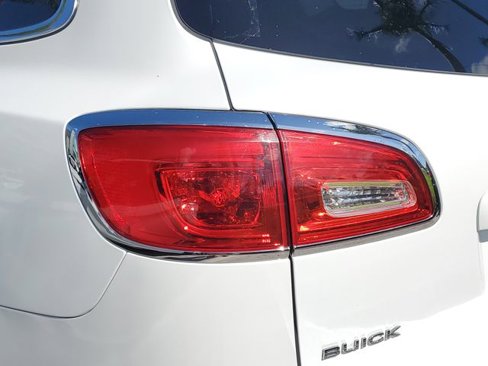 Used 2017 Buick Enclave Premium image 14