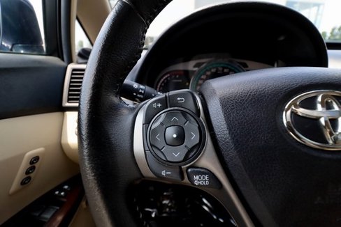 Used 2015 Toyota Venza Limited image 53