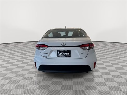 Used 2023 Toyota Corolla LE image 10