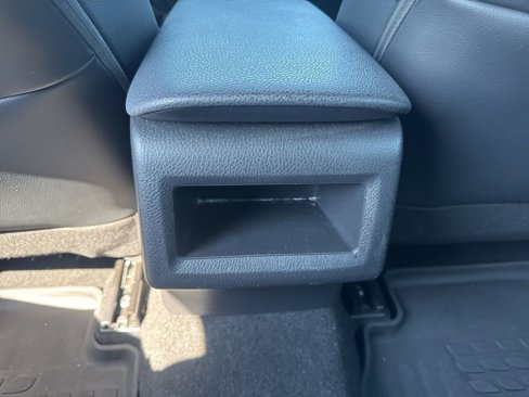 Used 2022 Toyota Camry SE image 25