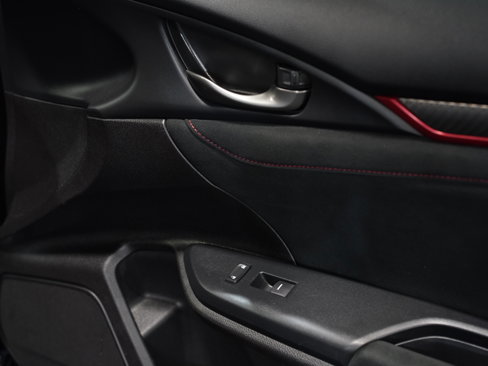 Used 2019 Honda Civic Type R image 25
