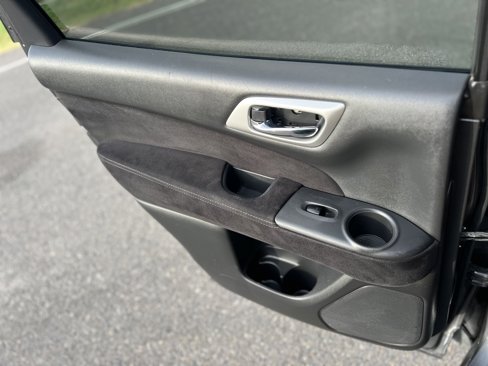 Used 2014 Nissan Pathfinder S image 18