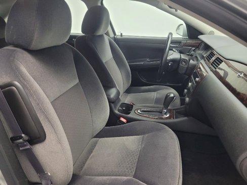 Used 2013 Chevrolet Impala LT w/ LT Sunroof Package image 21