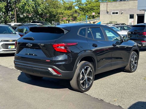 Used 2024 Chevrolet Trax RS image 7
