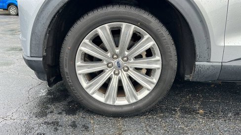 Used 2020 Ford Explorer Limited image 9
