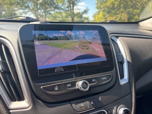 Used 2023 Chevrolet Malibu LT image 22