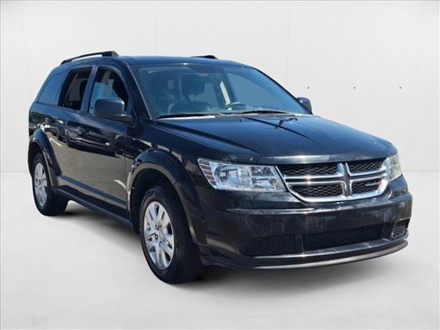 Used 2017 Dodge Journey SE image 3