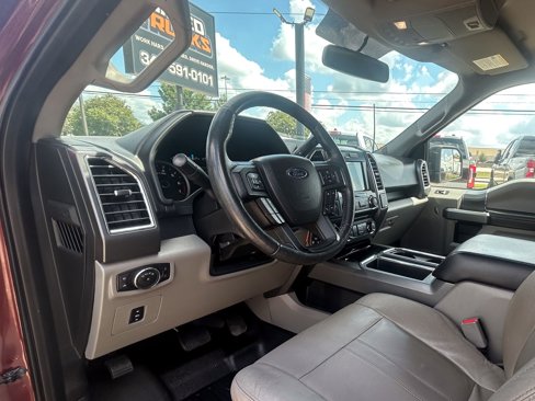 Used 2016 Ford F150 XLT w/ Equipment Group 302A Luxury image 10