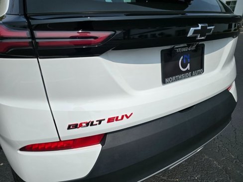 Used 2023 Chevrolet Bolt EUV LT w/ Redline Edition image 9