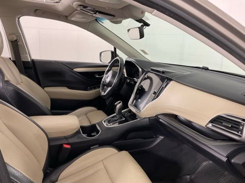 Used 2020 Subaru Outback Limited image 30