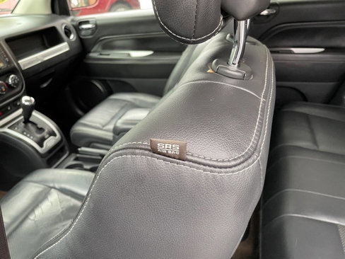 Used 2014 Jeep Compass High Altitude image 31