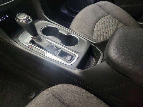 Used 2020 Chevrolet Equinox LT image 26
