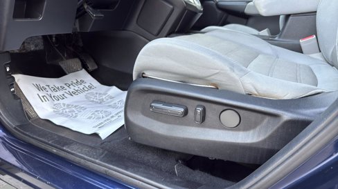Used 2018 Honda CR-V EX image 11