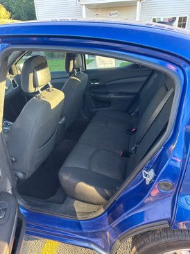 Used 2012 Dodge Avenger SE image 11