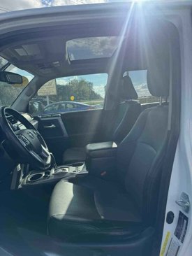 Used 2015 Toyota 4Runner SR5 Premium image 9