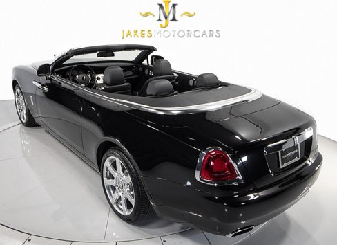 Used 2018 Rolls-Royce Dawn image 7