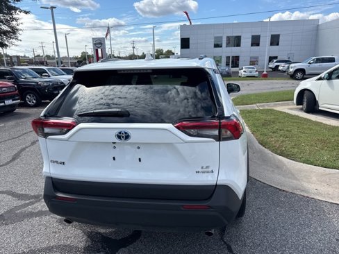 Used 2024 Toyota RAV4 LE image 8