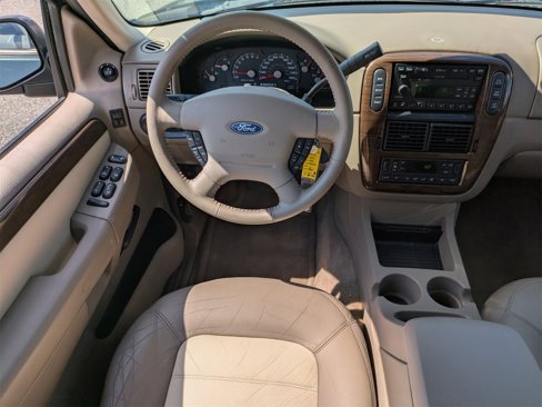 Used 2003 Ford Explorer Eddie Bauer image 17