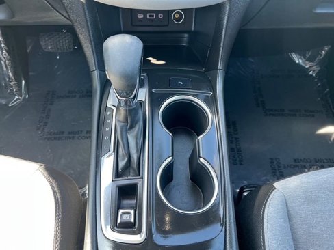 Used 2023 Chevrolet Equinox LT image 13