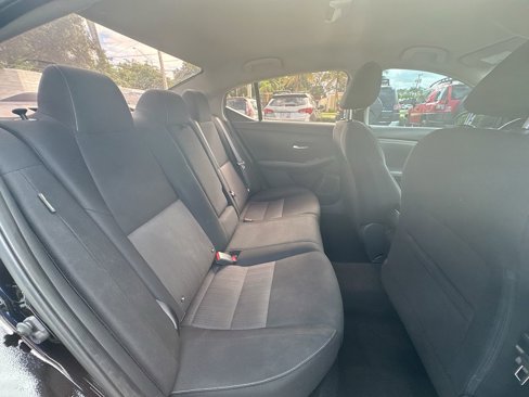 Used 2020 Nissan Sentra SV image 26
