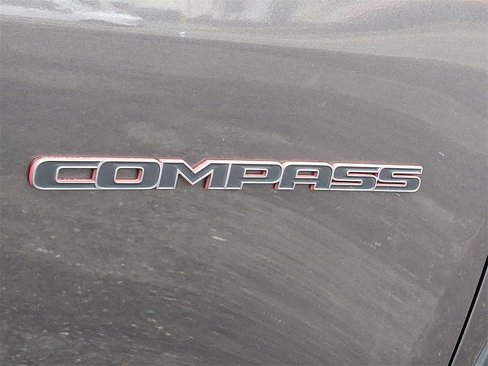 Used 2023 Jeep Compass Trailhawk image 23