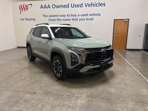 Used 2025 Chevrolet Equinox ACTIV w/ Convenience Package III image 8