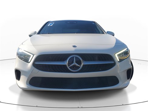 Used 2019 Mercedes-Benz A 220 image 2