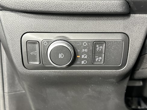 Used 2020 Ford Escape Titanium image 32
