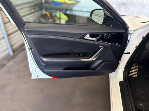 Used 2020 Kia Stinger GT-Line image 26