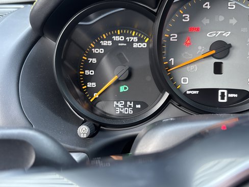Used 2016 Porsche Cayman GT4 image 17