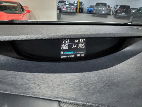 Used 2015 Toyota Venza XLE image 29