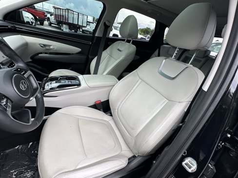 Used 2022 Hyundai Tucson Limited image 35