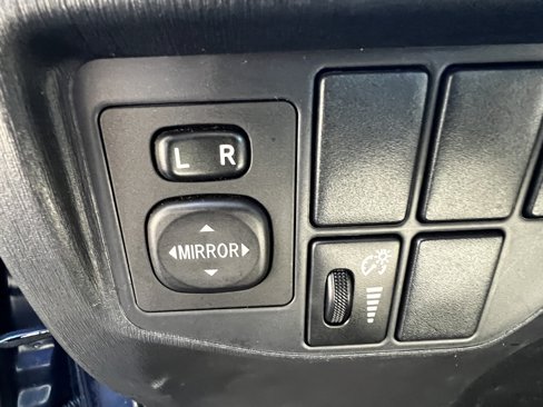 Used 2013 Toyota Prius Three image 15