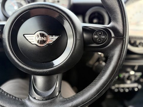Used 2012 MINI Cooper Convertible image 32