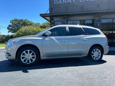 Used 2016 Buick Enclave Premium image 10