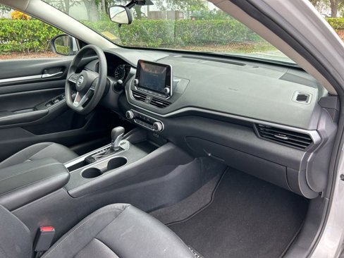 Certified 2022 Nissan Altima 2.5 SV image 36
