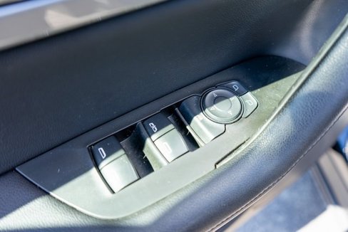 Used 2020 Chevrolet Blazer LT image 17