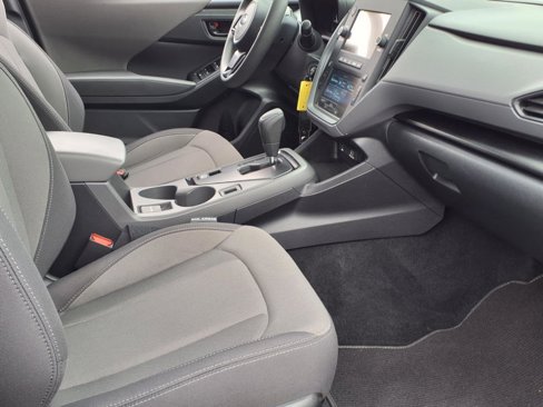 Used 2024 Subaru Crosstrek 2.0i image 9