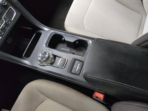 Used 2020 Ford Fusion SE w/ Equipment Group 151A image 26
