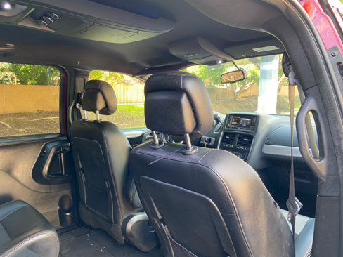 Used 2018 Dodge Grand Caravan GT image 42