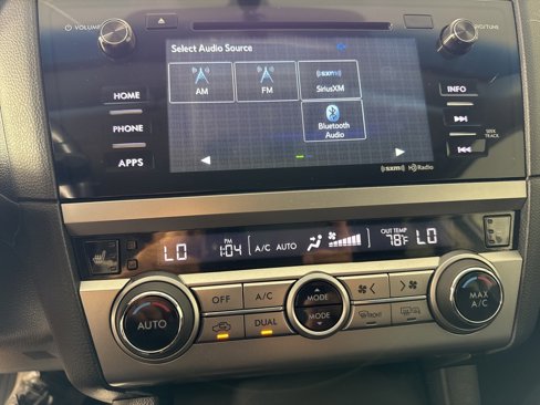 Used 2016 Subaru Outback 2.5i Premium image 19